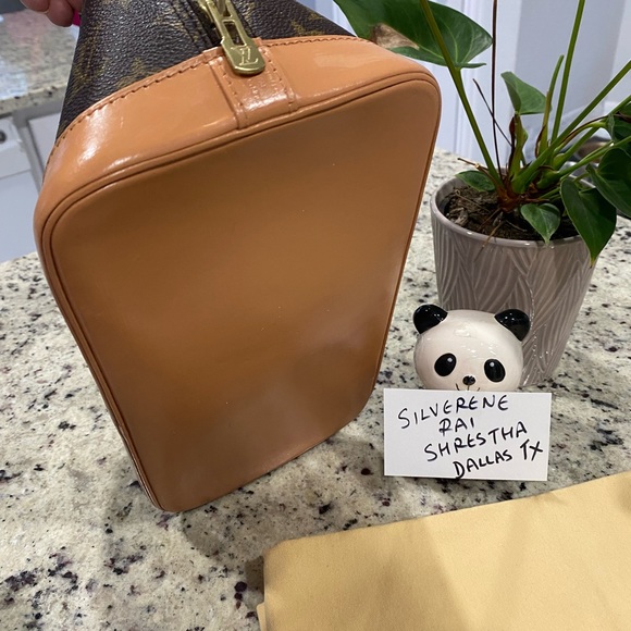 Louis Vuitton Alma SOLD - Picture 8 of 15